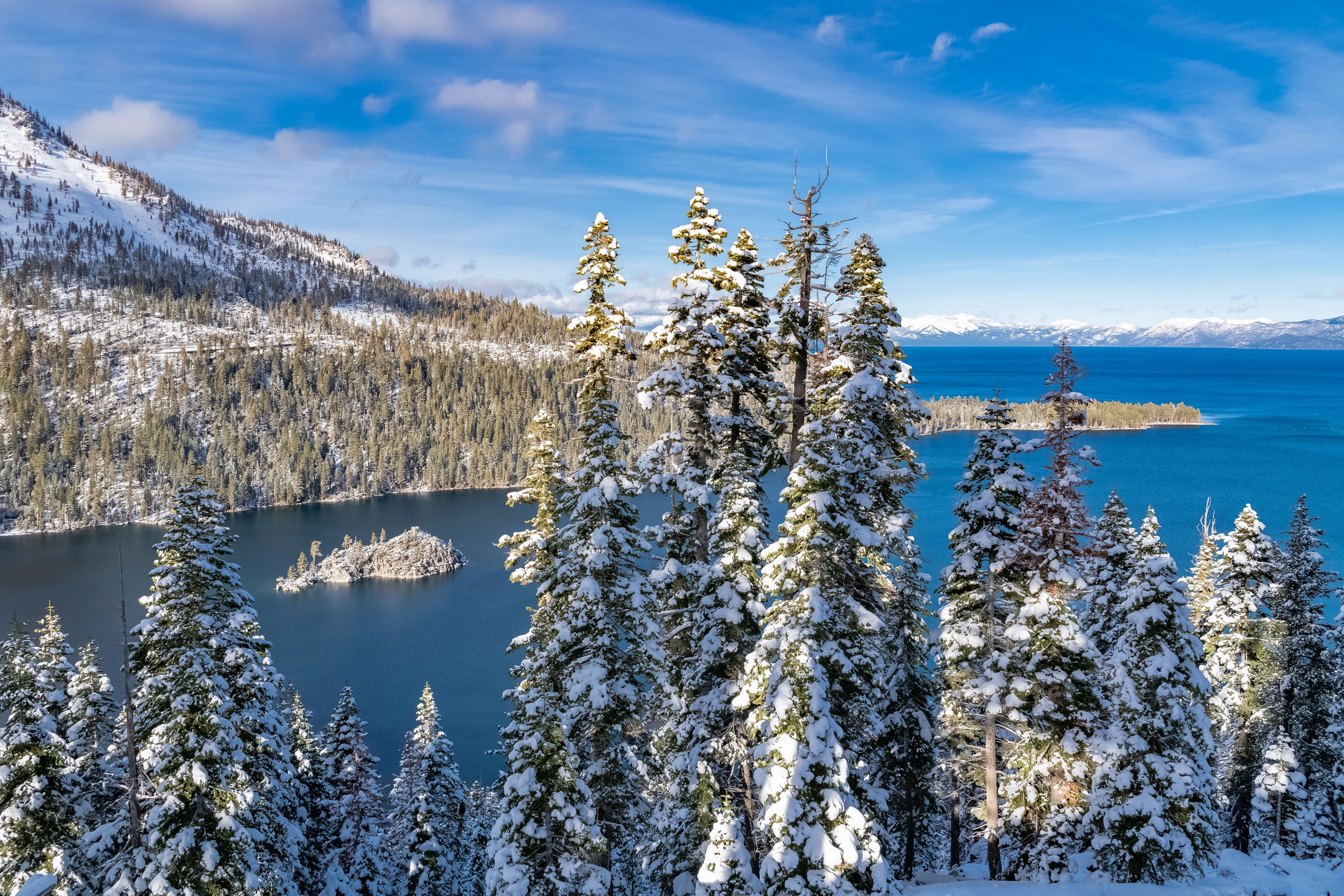 Sí vamos a disfrutar de la nieve, que sea en Reno Tahoe.

📸: @RenoTahoe

#abzturístico #másqueunarevista #RenoTahoe #invierno #winter #travel #viajar