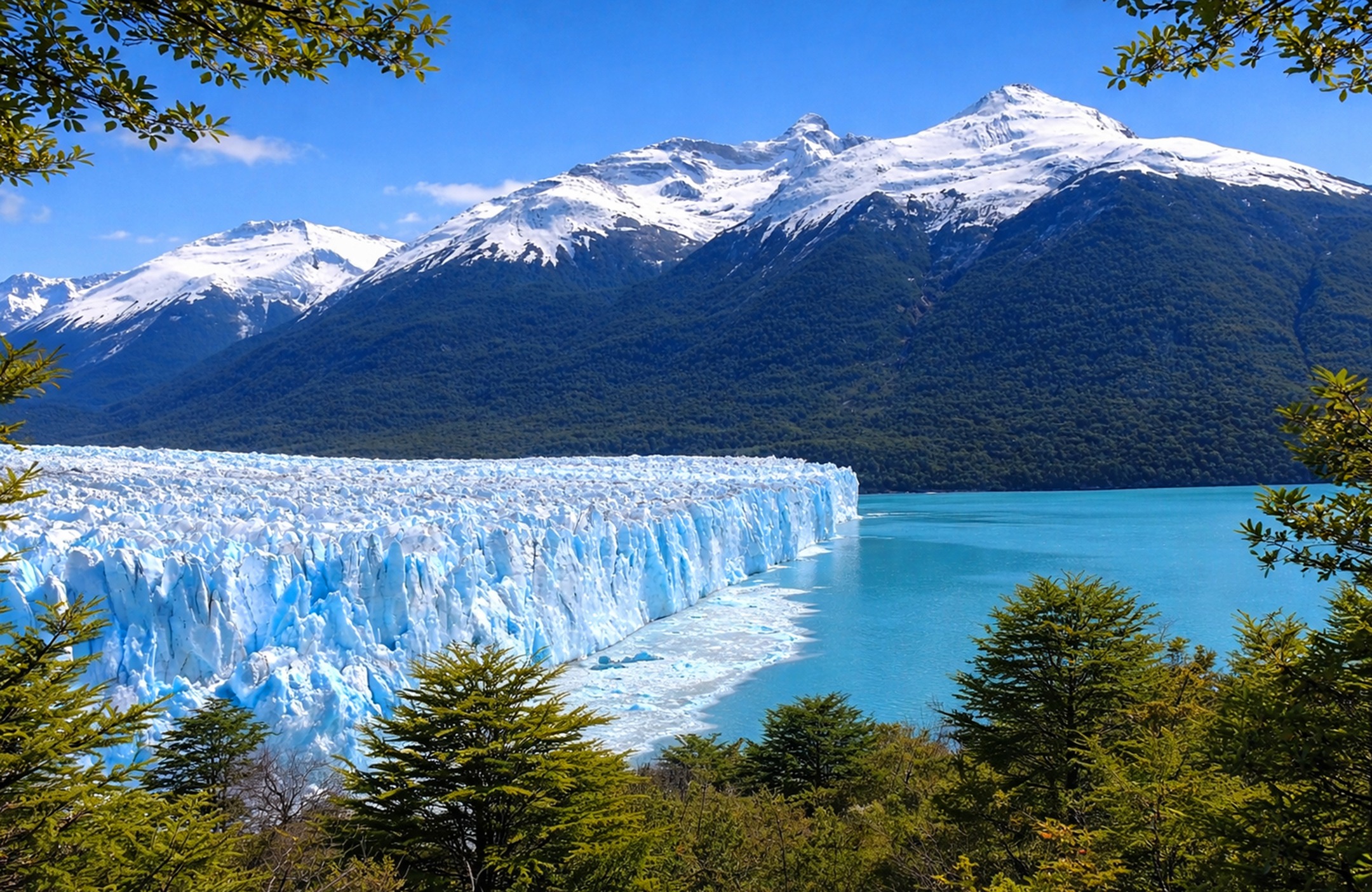 En el corazón de la Patagonia, el imponente Glaciar Perito Moreno se alza como una de las maravillas naturales más impactantes del mundo. Sus paredes de hielo azul, que superan los 60 metros de altura, ofrecen un espectáculo único donde la naturaleza demuestra su fuerza y majestuosidad en cada desprendimiento.

#abzturístico #másqueunarevista #Argentina