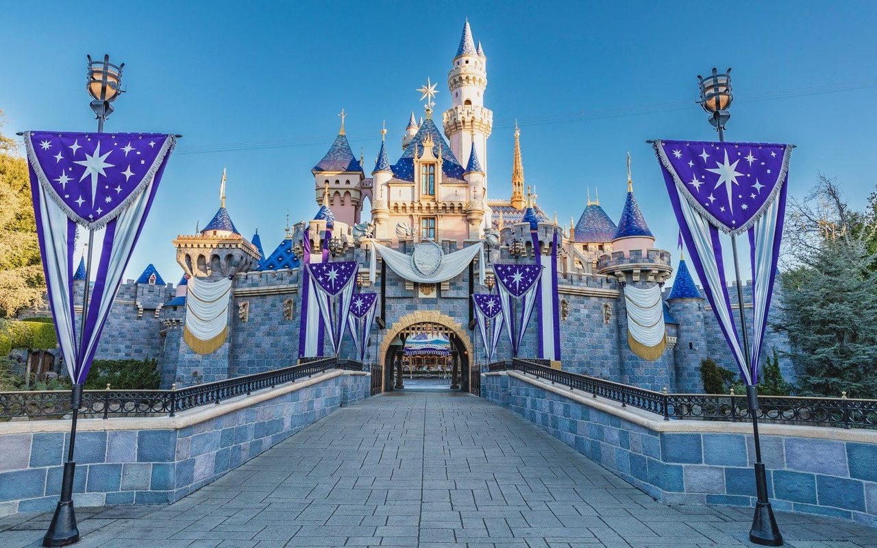 Tenemos detalles de la celebración de Disney 100 Years of Wonder en  Disneyland Resort! - SiDisney